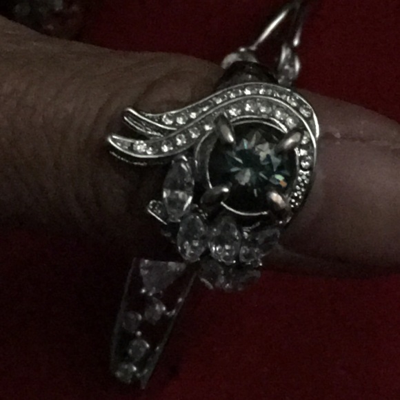 Moissanite ring - Picture 5 of 5